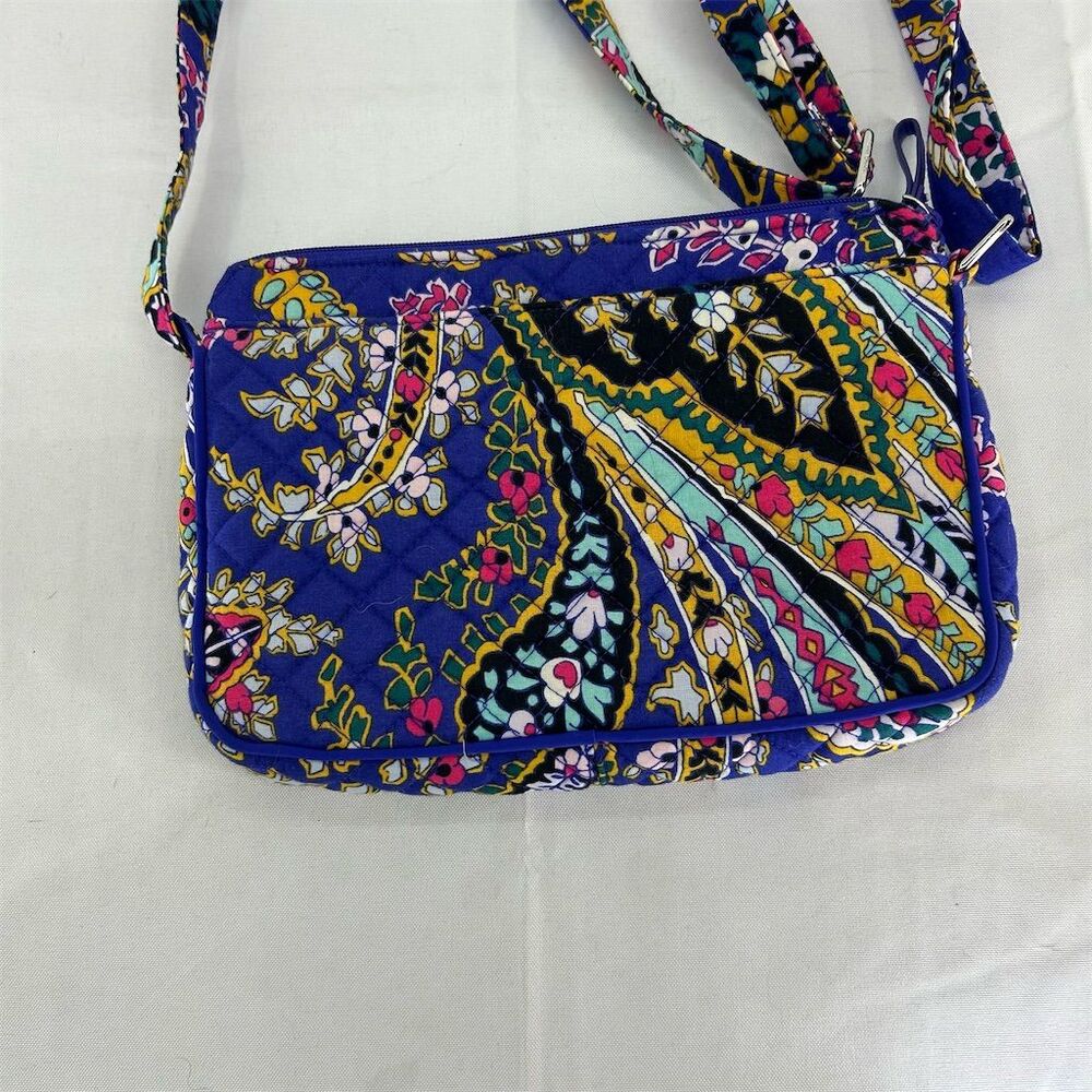 Vera Bradley Women's RFID Crossbody Bag Romantic Paisley Multicolor EUC - Picture 4 of 10